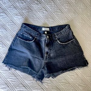 A&F The boyfriend Short - Mid Rise